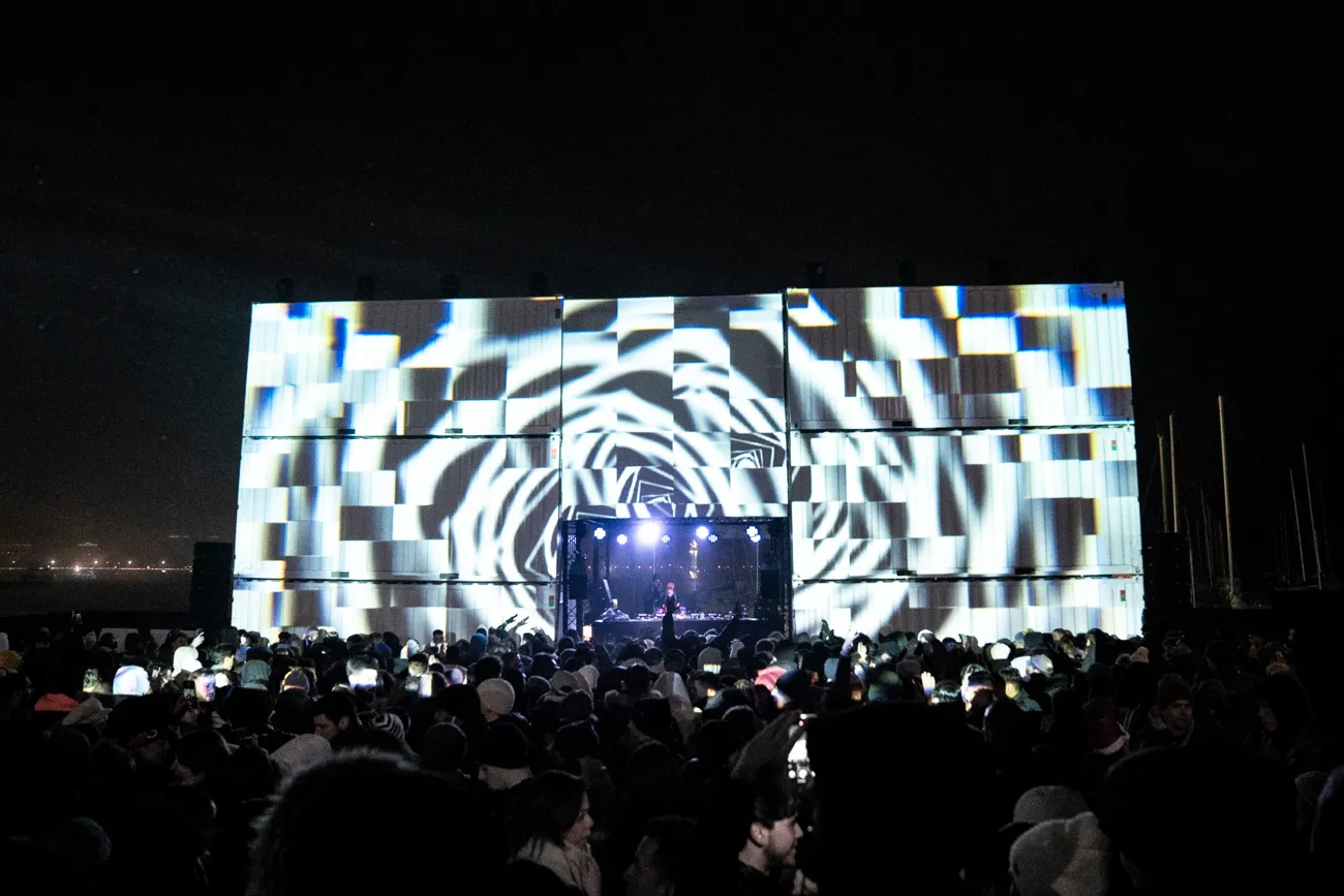 606 - NYE 2024, by Structurals, for City of Geneva, 2025 (installation view 6)