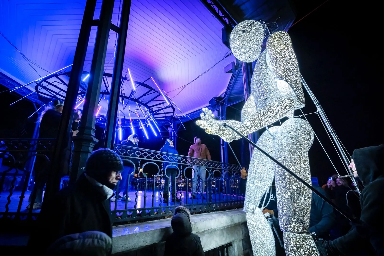 Eclosion: O.V.N.I, by Structurals, for Geneva Lux Festival, 2025 (installation view 9)