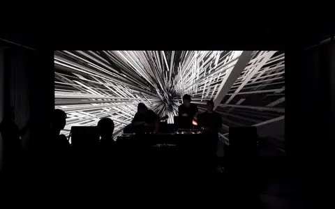 Captures - Live A/V