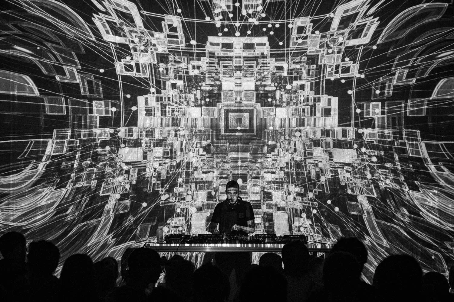 Live Visuals, by Structurals, for Various, 2023 (installation view 3)