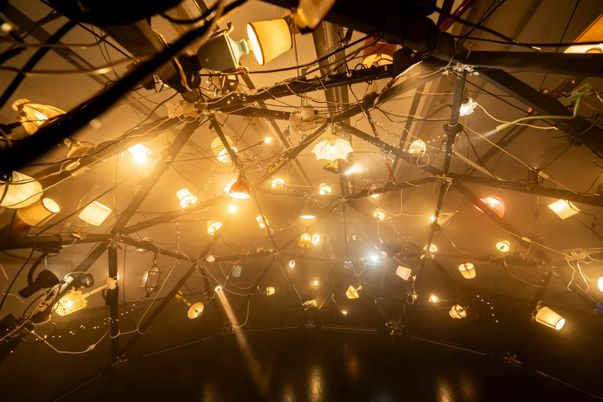 Lightousmonium, by Structurals, for Zeughaus Teufen, 2025 (installation view 16)