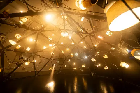 Lightousmonium
