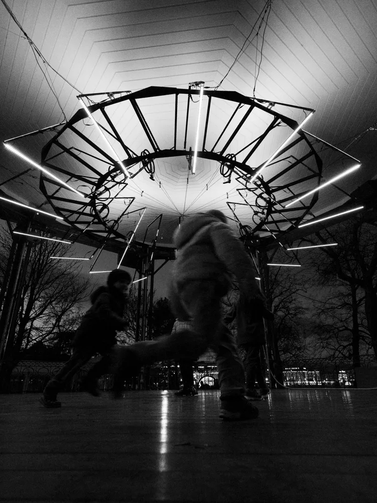 Eclosion: O.V.N.I, by Structurals, for Geneva Lux Festival, 2025 (installation view 10)