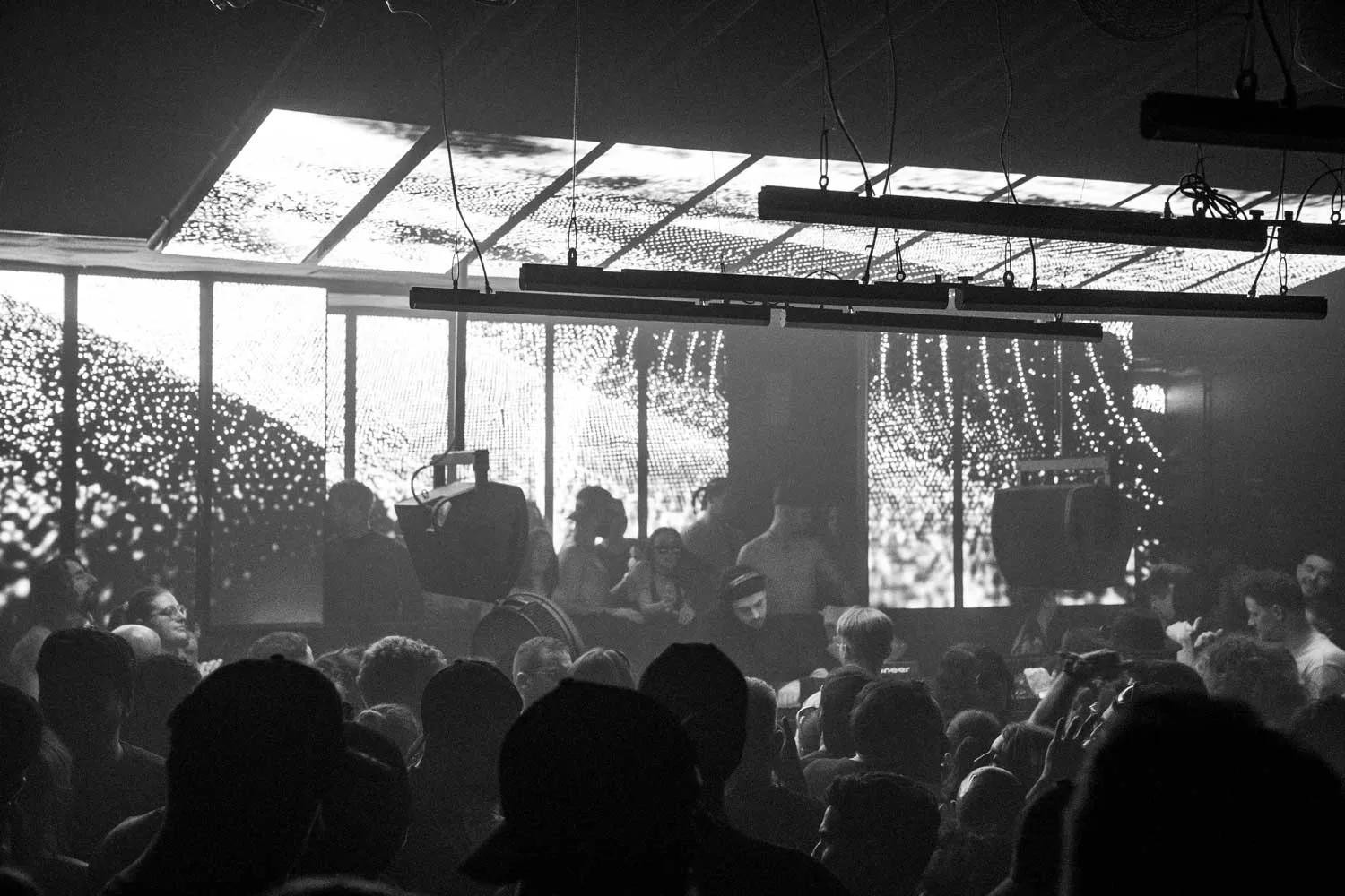 Live Visuals, by Structurals, for Various, 2023 (installation view 18)